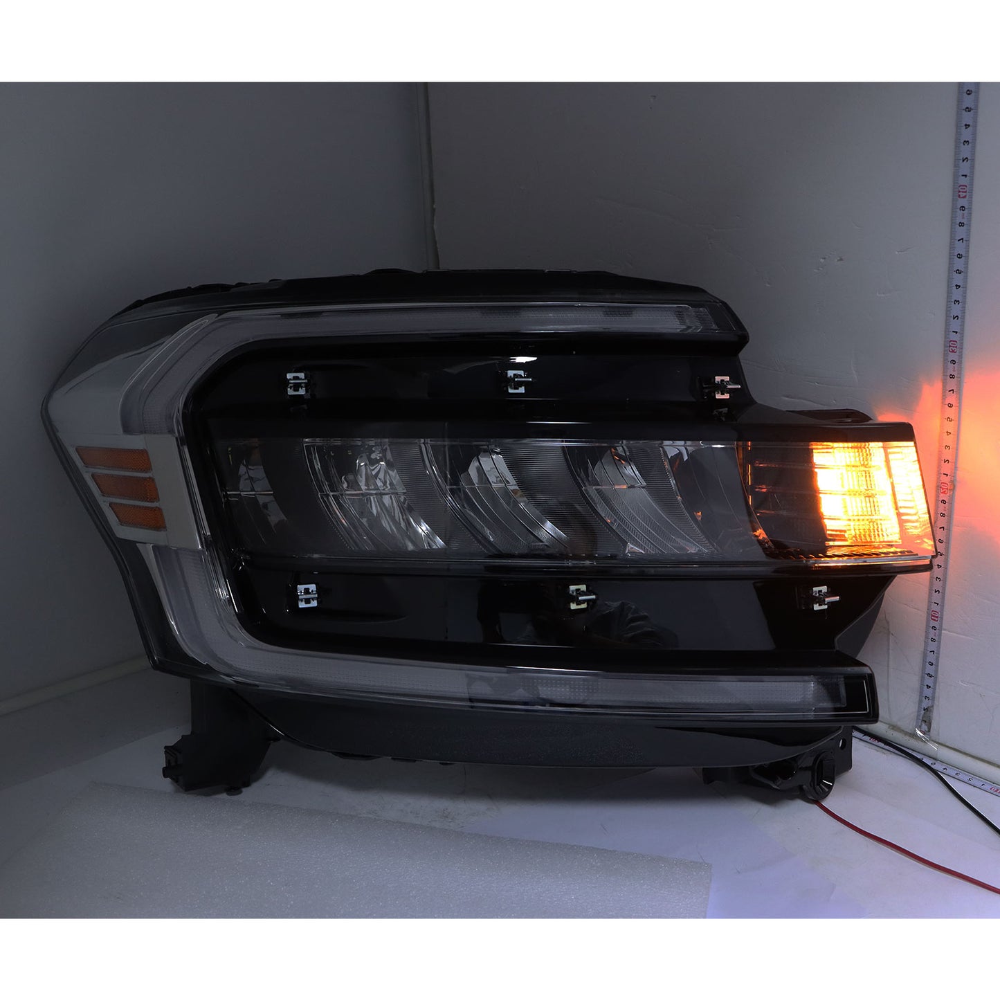 For Ford Expedition 22-24 Passenger Full LED Headlight Chrome Trim w/DRL Module