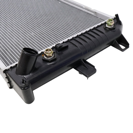 Aluminum Core Cooling Radiator 2757 For 01-05 Silverado Sierra 2500/3500 6.6L