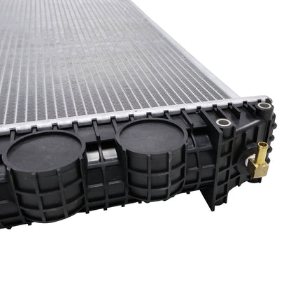 1PCS Radiator 2004-2007 For Freightliner Columbia Century Series