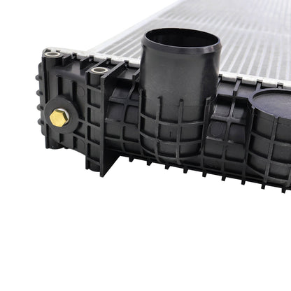 1PCS Radiator 2004-2007 For Freightliner Columbia Century Series