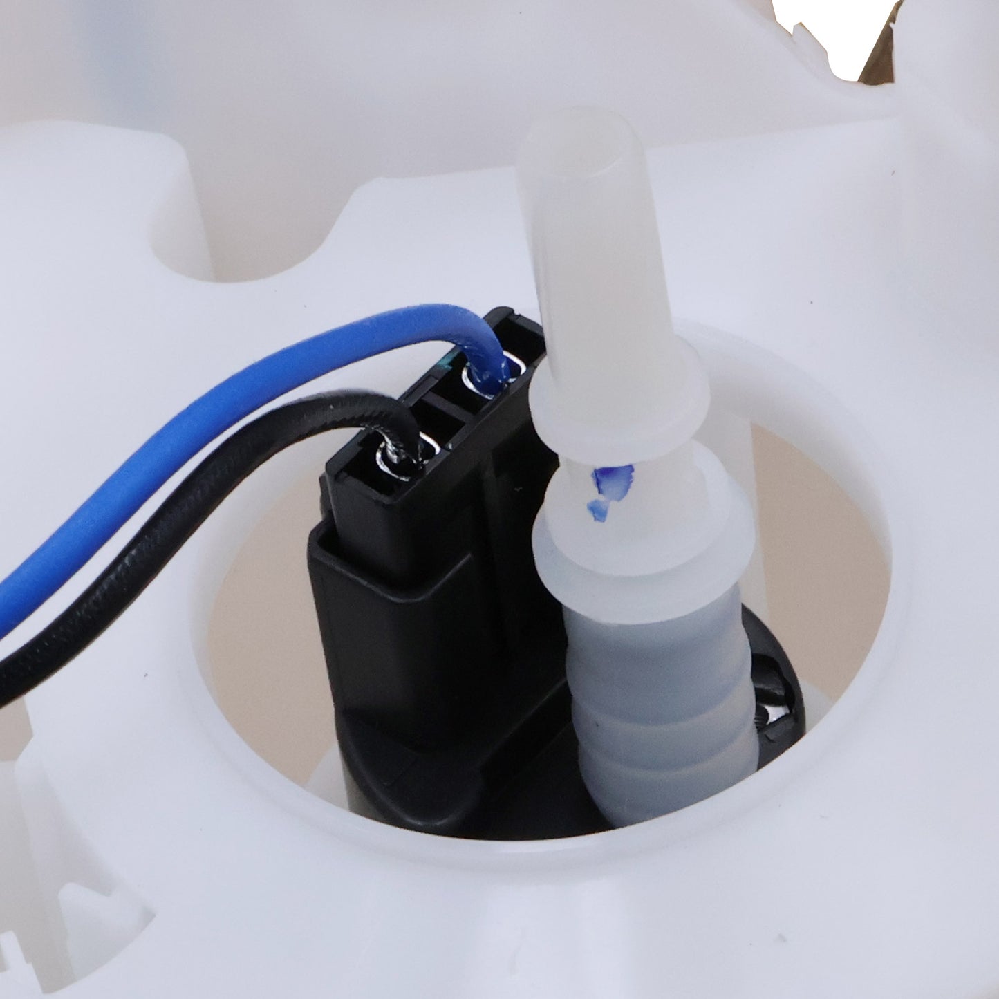Fuel Pump Module Assembly For Volkswagen Tiguan Limited 2017-2018 Audi Q3 2015
