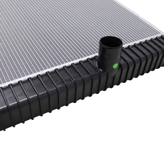 1X Radiator For International 3200 4200 4300 For Ford F650 F750 2004-2007