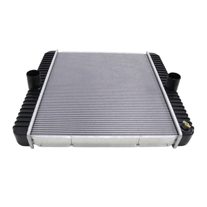 1X Radiator For International 3200 4200 4300 For Ford F650 F750 2004-2007