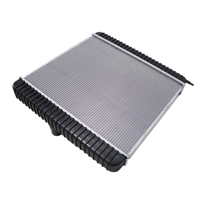 1X Radiator For International 3200 4200 4300 For Ford F650 F750 2004-2007
