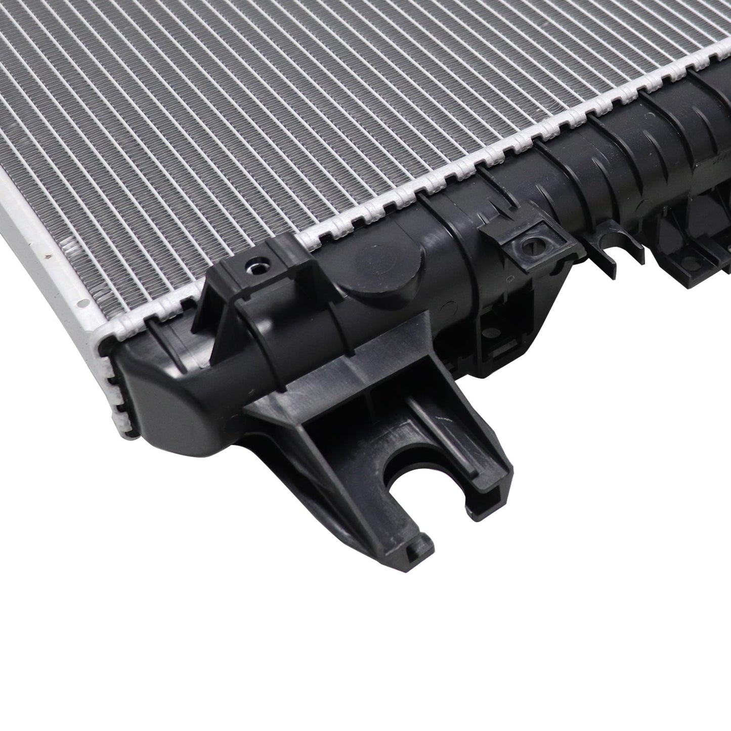 Aluminum Core Cooling Radiator Fits For INFINITI QX56 2011-2013