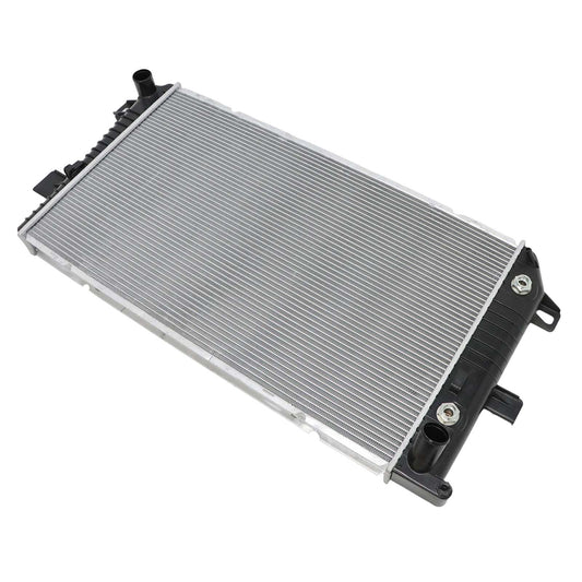 Aluminum Radiator for 01-05 Silverado Sierra 2500HD 3500 6.6L Diesel