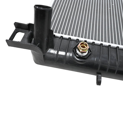 For 2002-2004 Chevrolet Avalanche 2500 8.1L Radiator 15058684