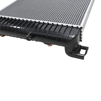 For 2002-2004 Chevrolet Avalanche 2500 8.1L Radiator 15058684