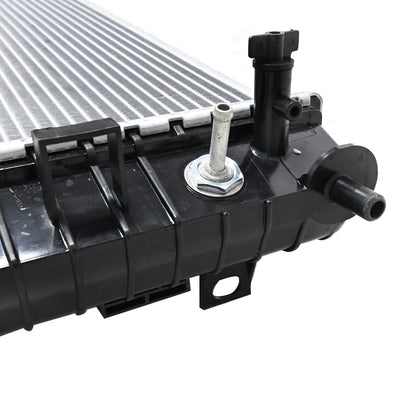 New Radiator For 04-14 Nissan Titan,05-14 Armada,04-10 Infiniti QX56 5.6L V8