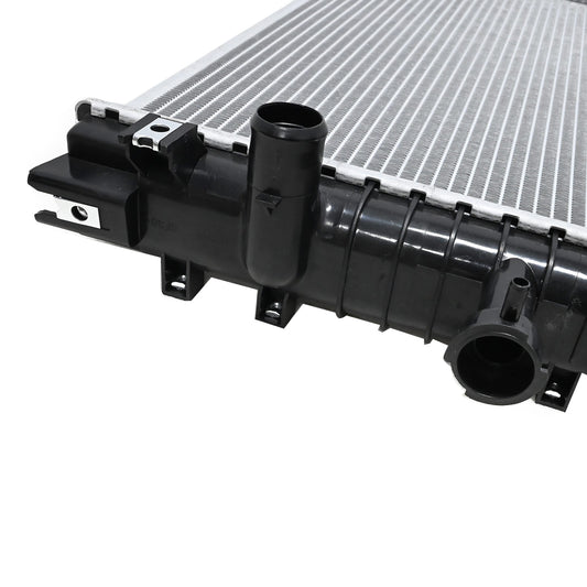 New Radiator For 04-14 Nissan Titan,05-14 Armada,04-10 Infiniti QX56 5.6L V8