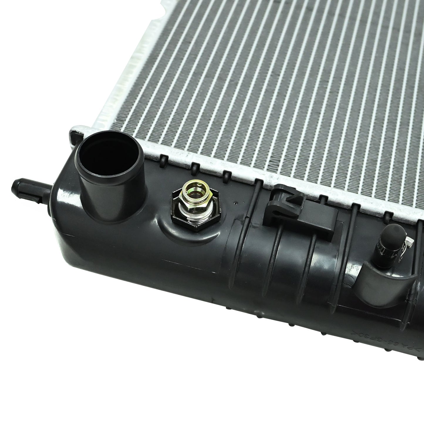 34 Inch Radiator For Chevy Suburban Tahoe Silverado GMC Sierra Yukon 1999-2014