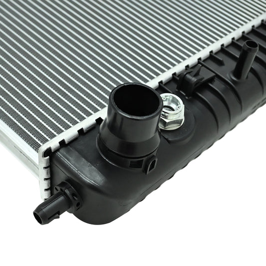 Qty1£ºRadiator Fit 2003-2007 Silverado Sierra 2500 3500 8.1L V8 Gas DPI 2947
