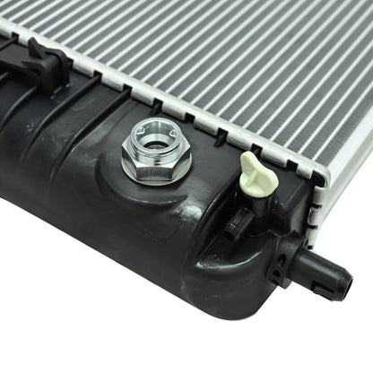 Qty1£ºRadiator Fit 2003-2007 Silverado Sierra 2500 3500 8.1L V8 Gas DPI 2947