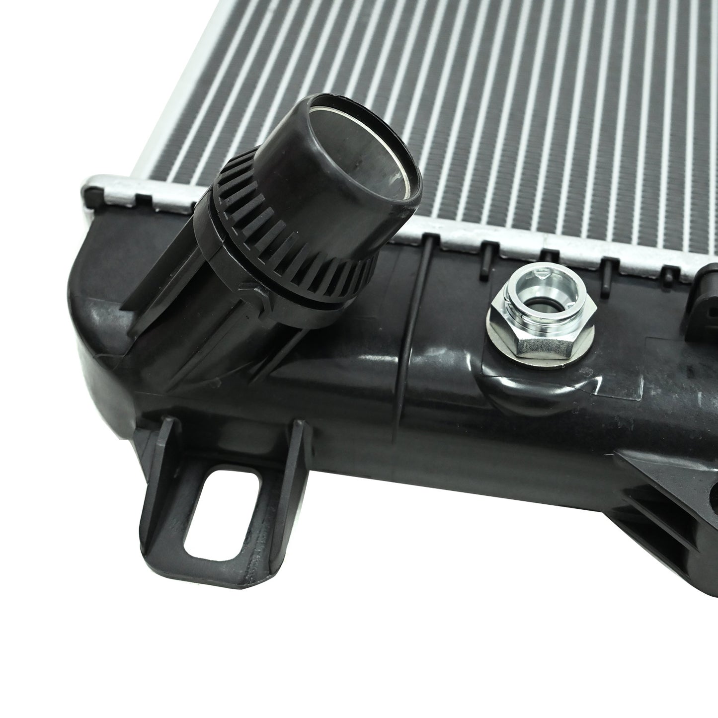 Replacement Radiator 1PCS For 2006-2010 Chevy GMC 2500HD 3500HD 6.6L DPI2857