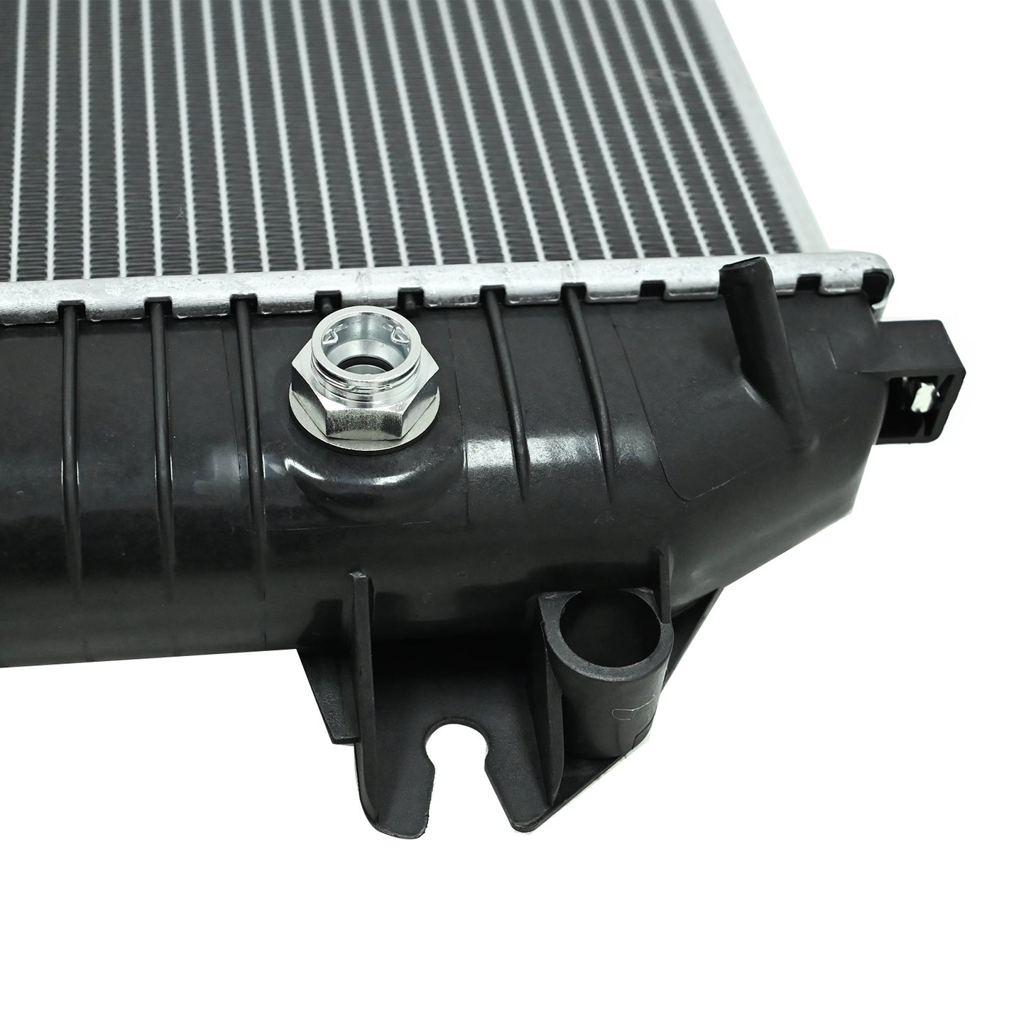 Replacement Radiator 1PCS For 2006-2010 Chevy GMC 2500HD 3500HD 6.6L DPI2857