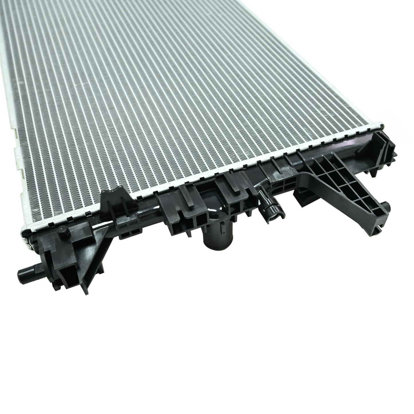 Engine Cooling Radiator For 2016-2019 Chevy Volt 1.5L PHEV 13588 Aluminum
