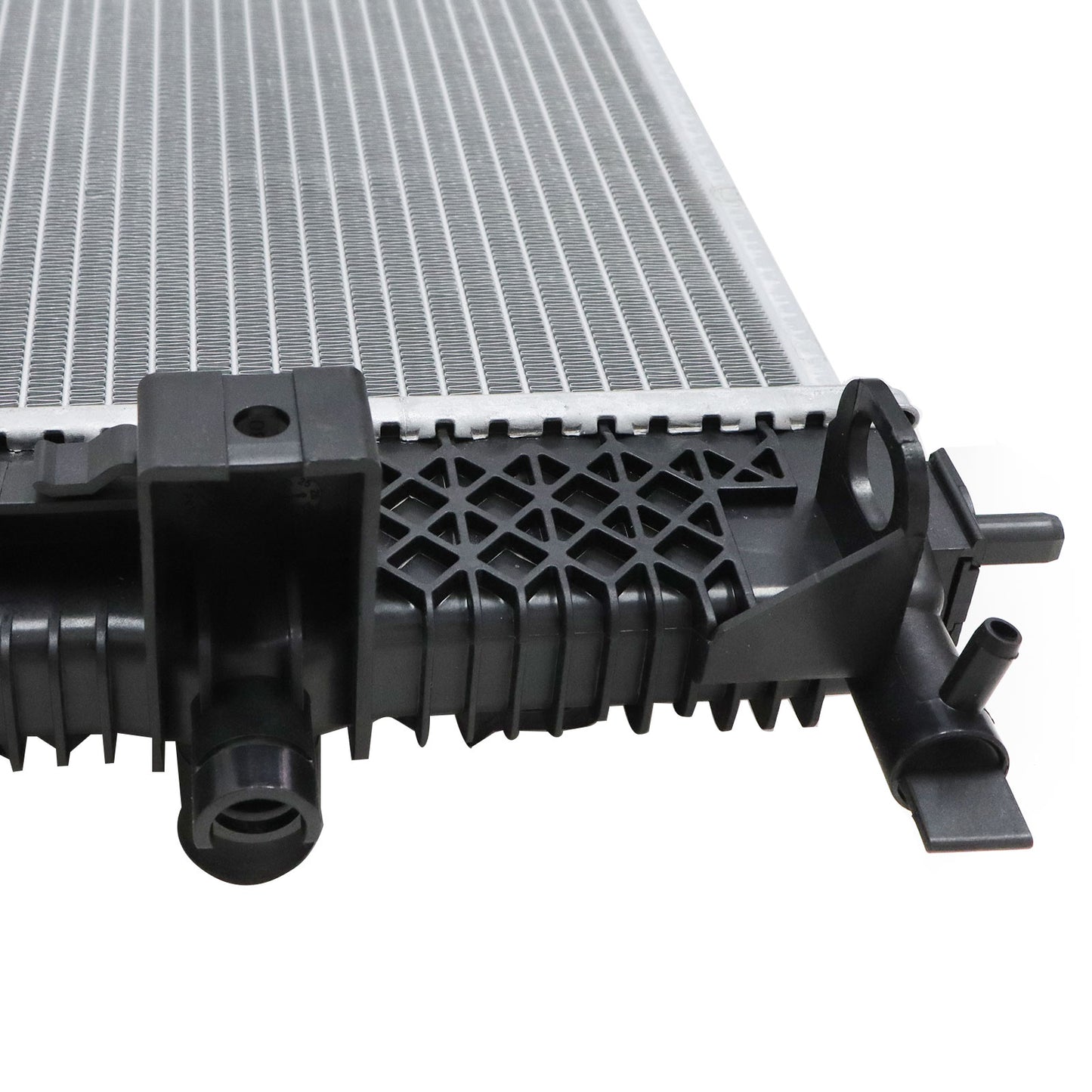Fits for Buick Envision L4 2.5L 2017-2020 Engine Coolant Radiator Assembly