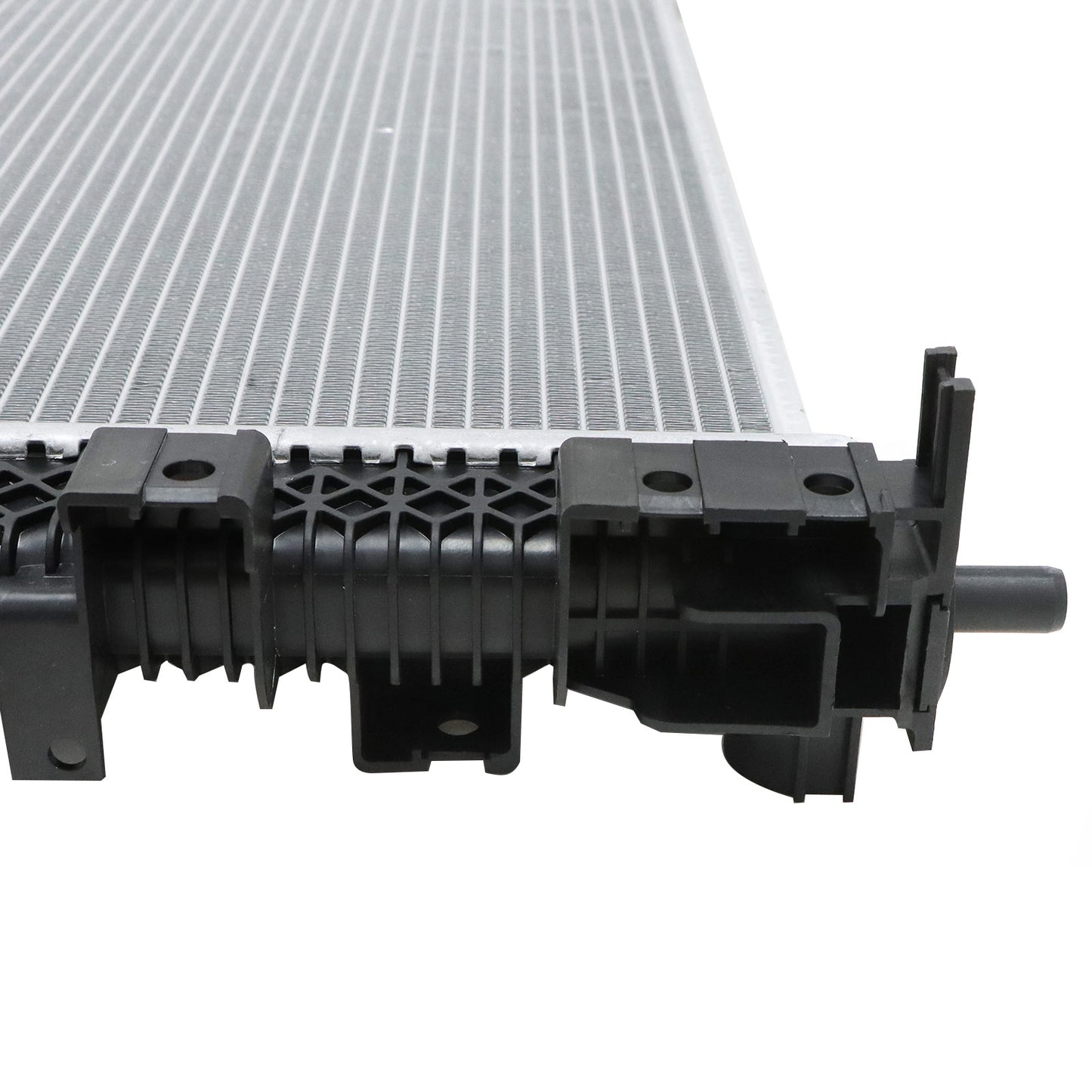Fits for Buick Envision L4 2.5L 2017-2020 Engine Coolant Radiator Assembly