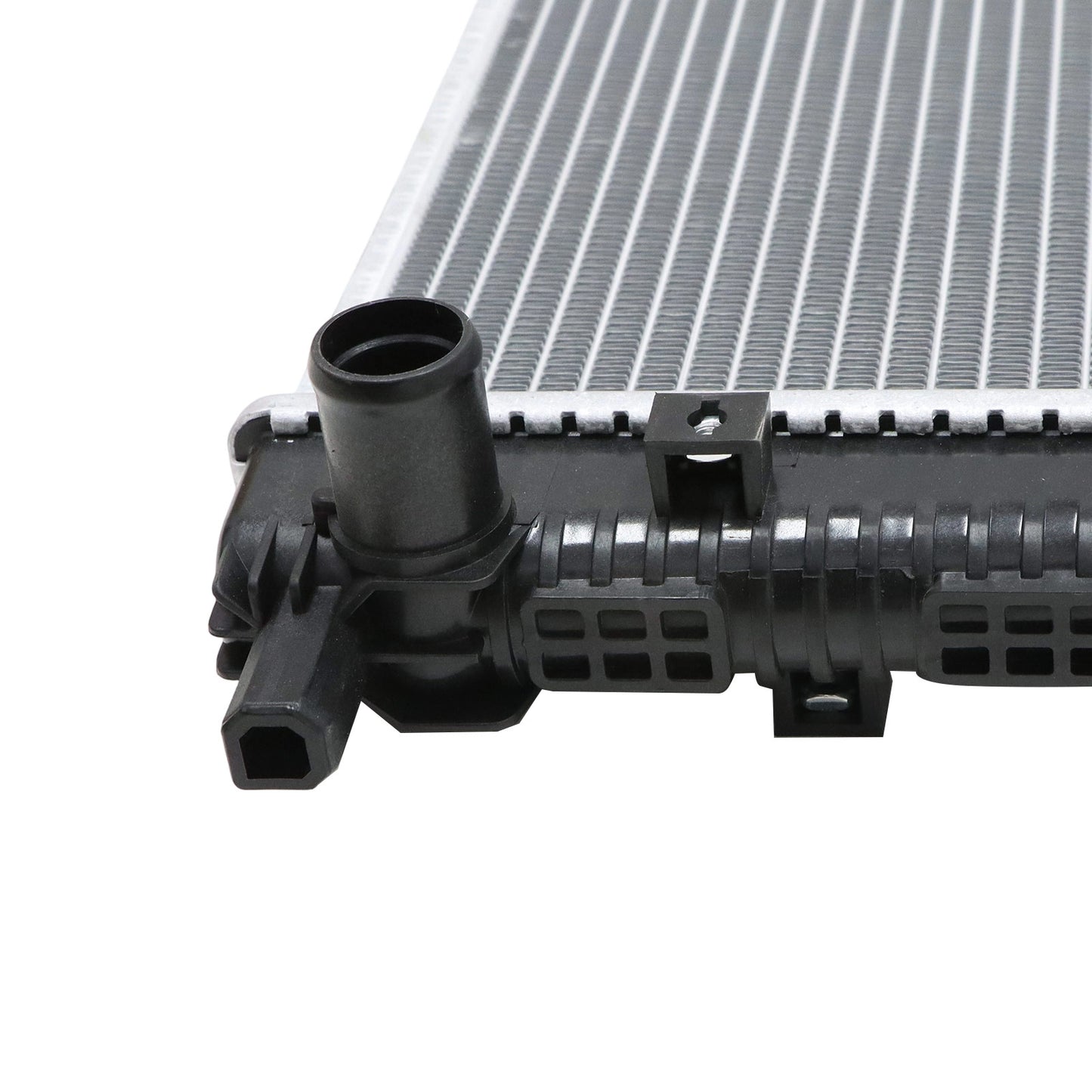 Fits for Jeep Cherokee 2.0L 2.4L 3.2L Engine Coolant Radiator Assembly 2019-2023