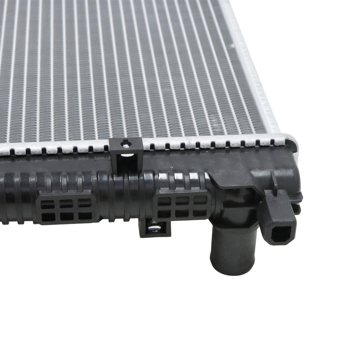 Fits for Jeep Cherokee 2.0L 2.4L 3.2L Engine Coolant Radiator Assembly 2019-2023
