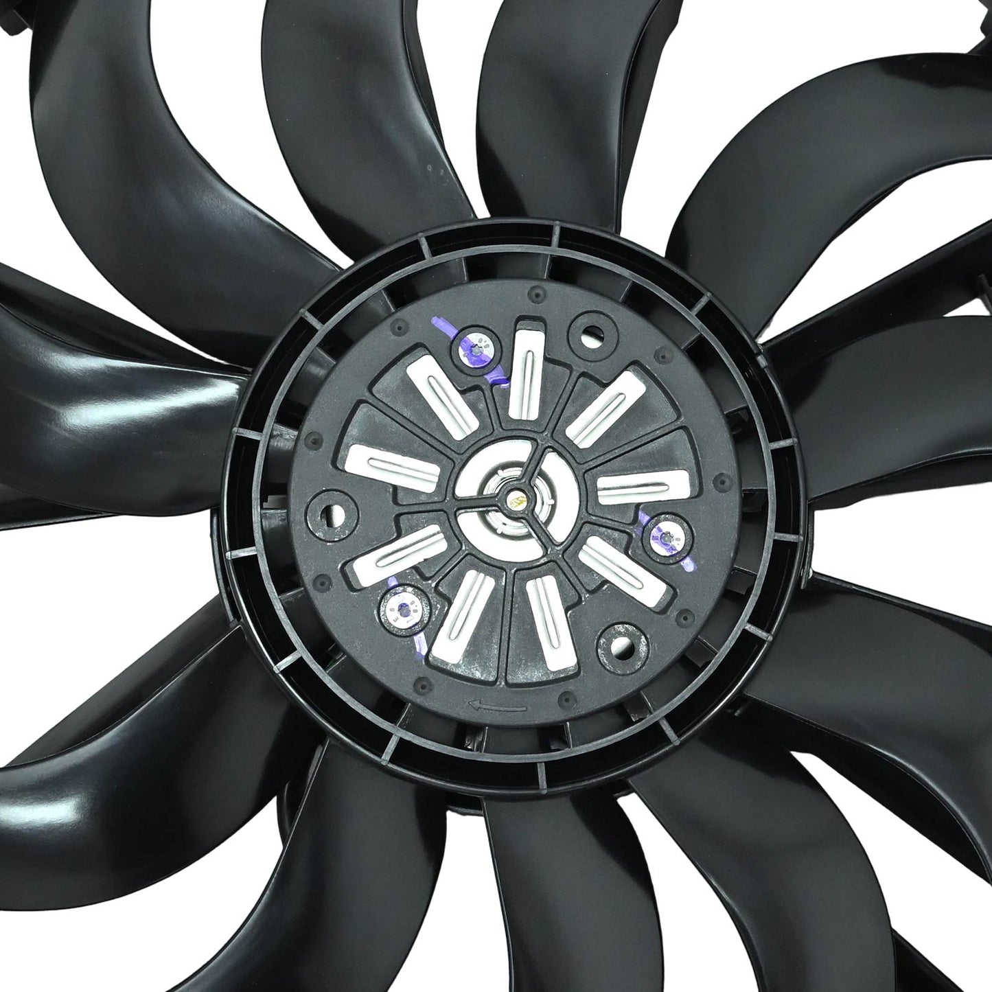 LR099669 Radiator Fan Cooling Assembly For Range Rover Evoque 2018-2020 2.0L