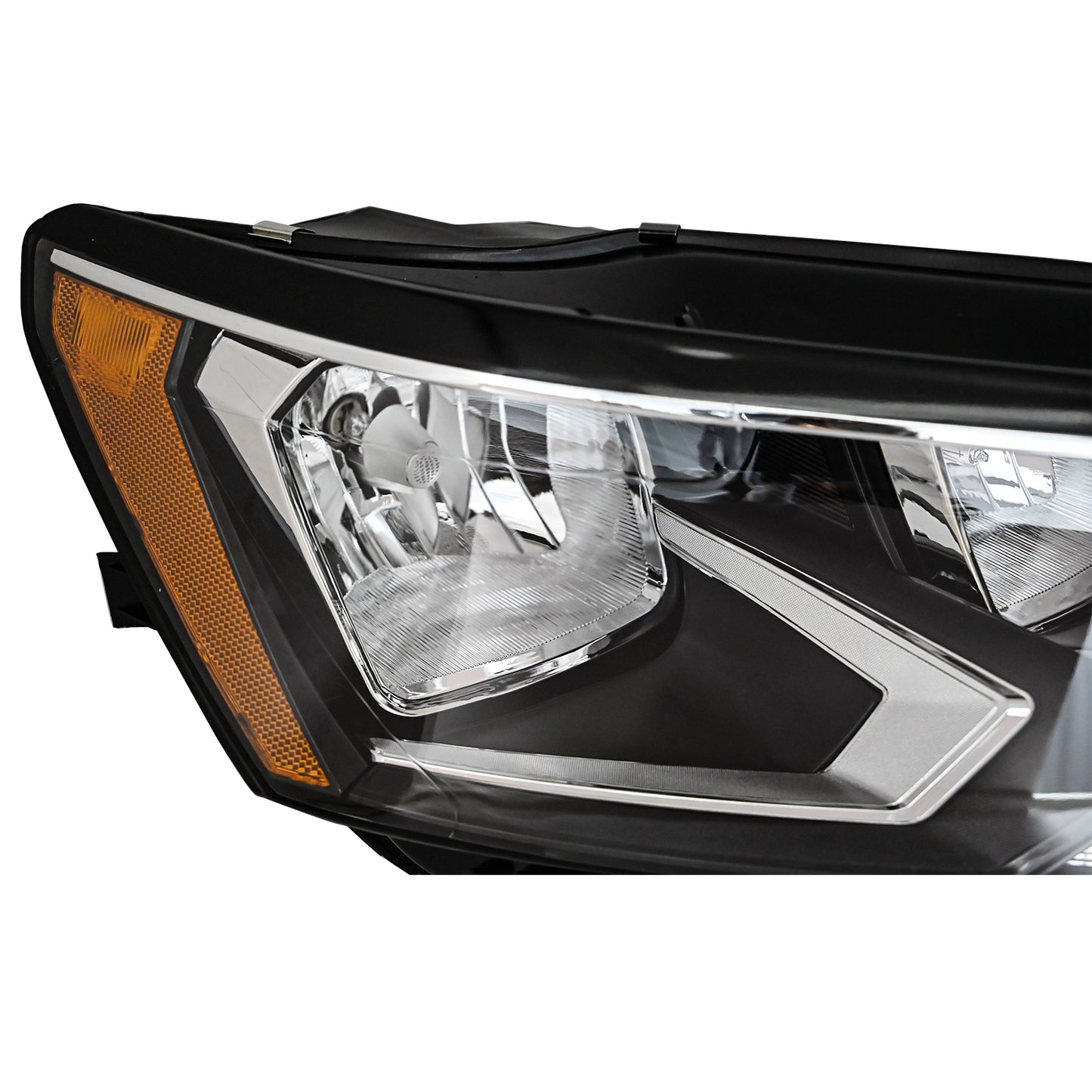For 2016-2019 Volkswagen Passat Headlight Halogen Passenger Side Right Assembly